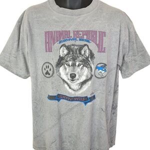 Gray Wolf T Shirt Vintage 90s Nature Animal Tee Survival Gear Made In USA Mens